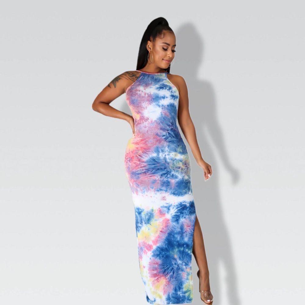Look Back At It Maxi Dress